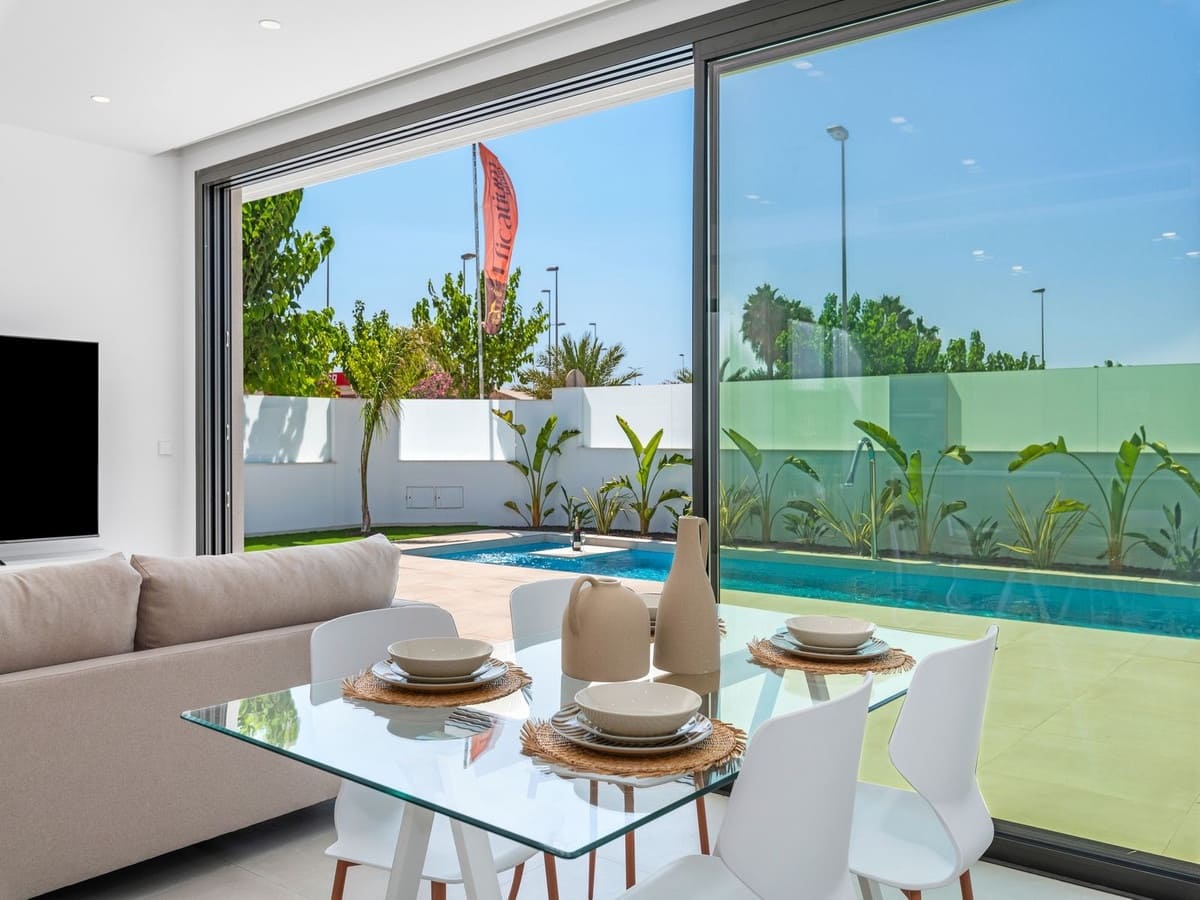 3 camera da letto Villa in vendita in Los Alcazares con piscina garage - 499.900 € (Rif: 10071593)
