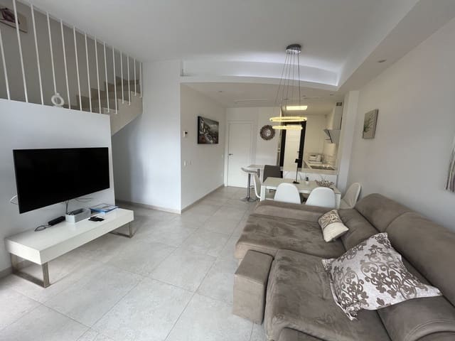 3 makuuhuone Omakotitalo myytävänä paikassa Villamartin, Orihuela mukana uima-altaan - 335 000 € (Ref: 10071598)