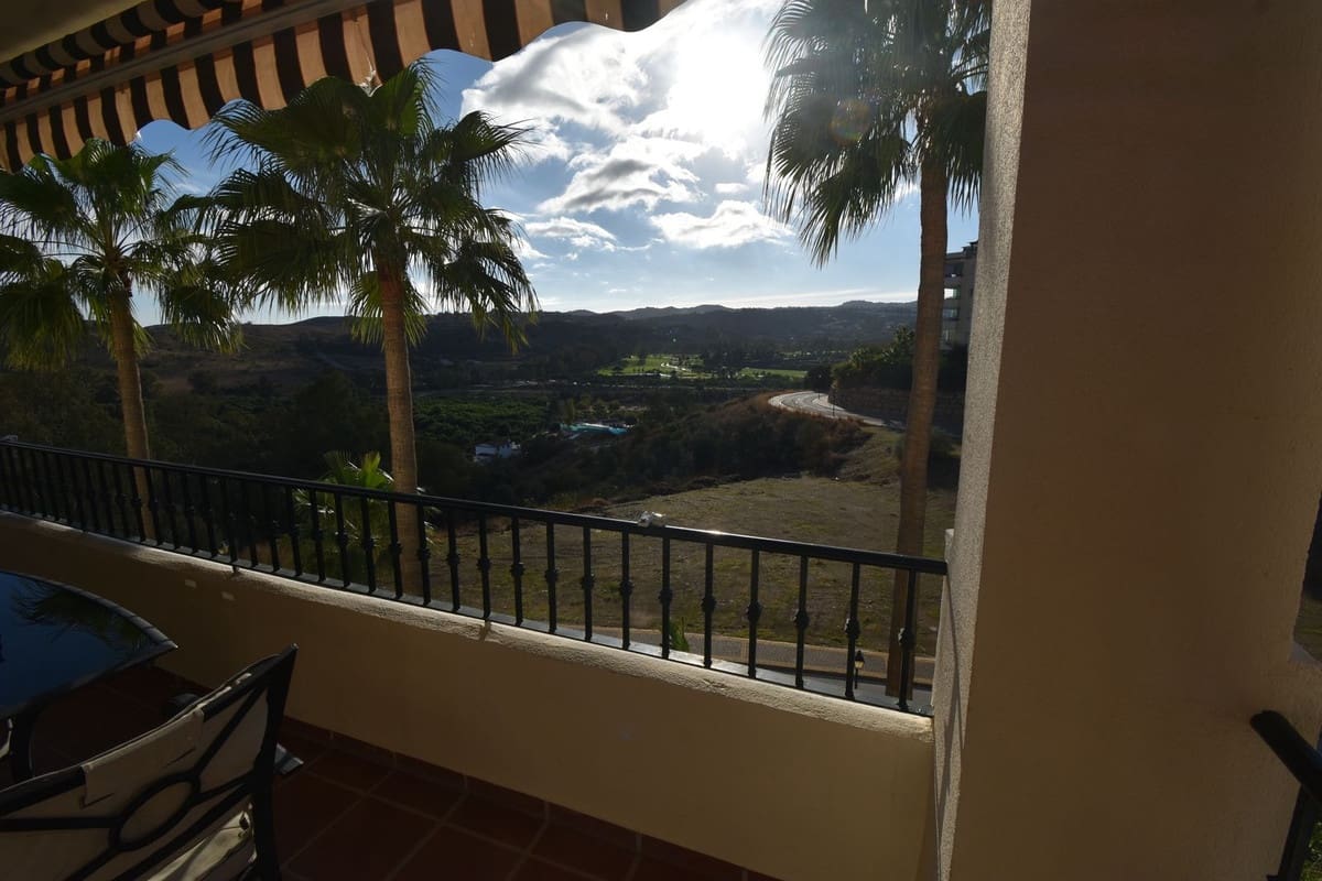 2 bedroom Apartment for sale in La Cala Hills with pool garage - € 340,000 (Ref: 10071603)