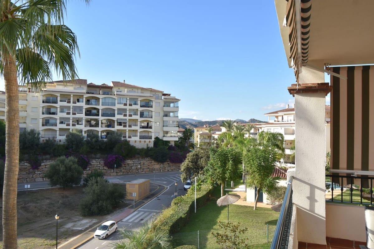 2 bedroom Apartment for sale in La Cala Hills with pool garage - € 340,000 (Ref: 10071603)