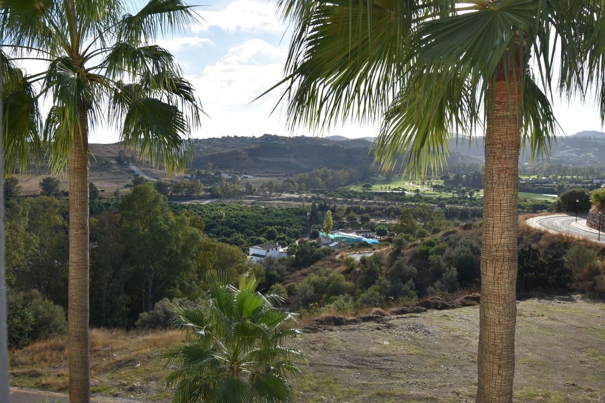2 bedroom Apartment for sale in La Cala Hills with pool garage - € 340,000 (Ref: 10071603)