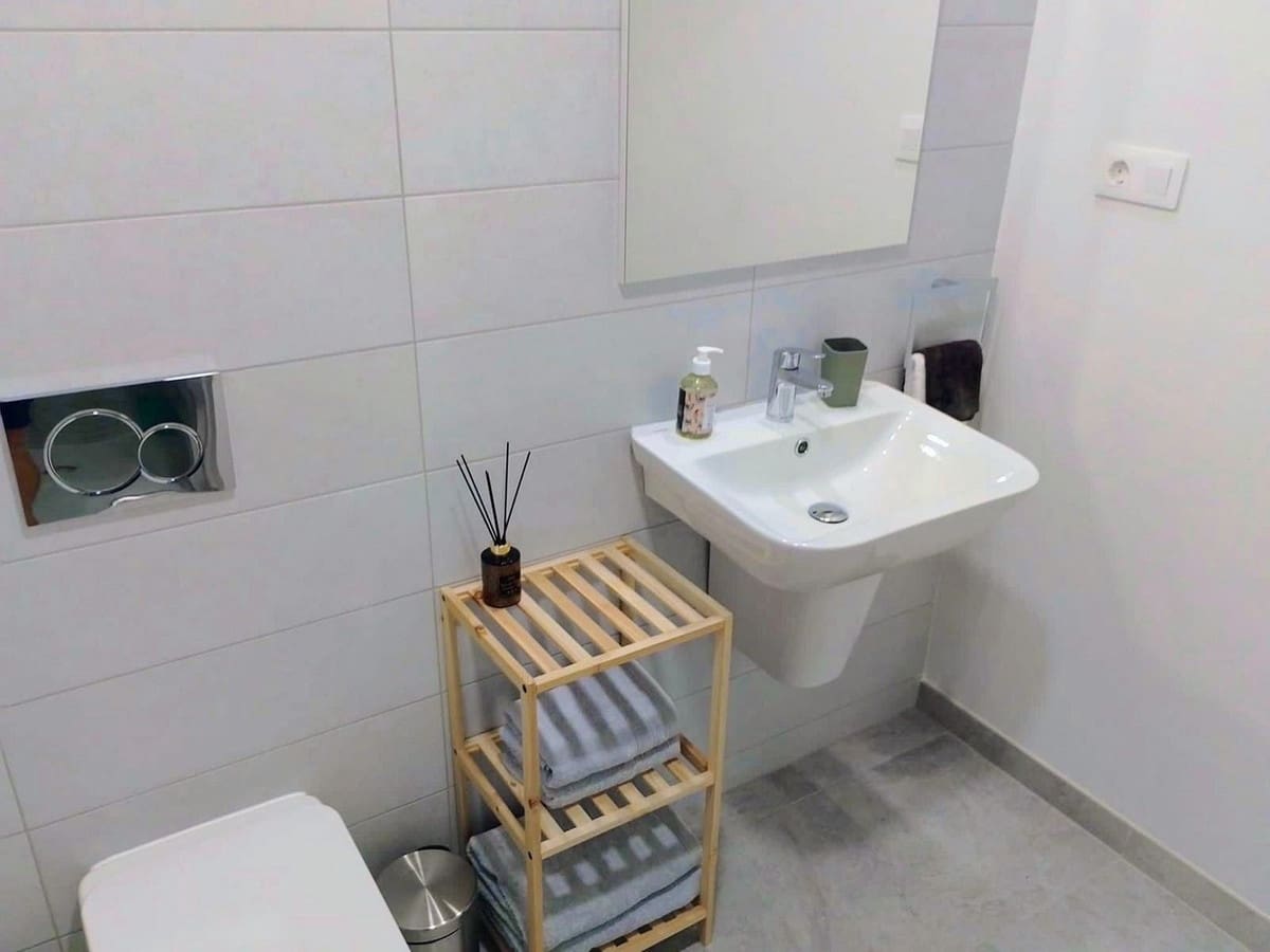 Apartamento de 2 habitaciones en Villamartin en venta con piscina garaje - 269.000 € (Ref: 10071606)
