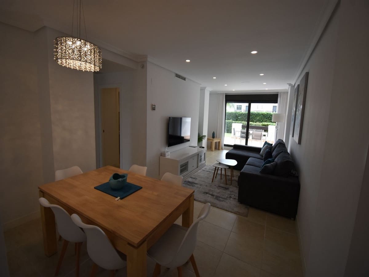 2 soverom Leilighet til salgs i New Golden Mile med svømmebasseng garasje - € 365 000 (Ref: 10071630)