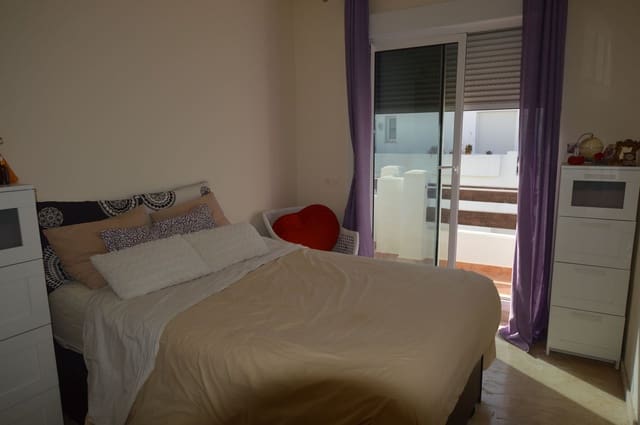 3 sovrum Lägenhet till salu i Valle Romano Golf, Estepona med pool - 375 000 € (Ref: 10071673)
