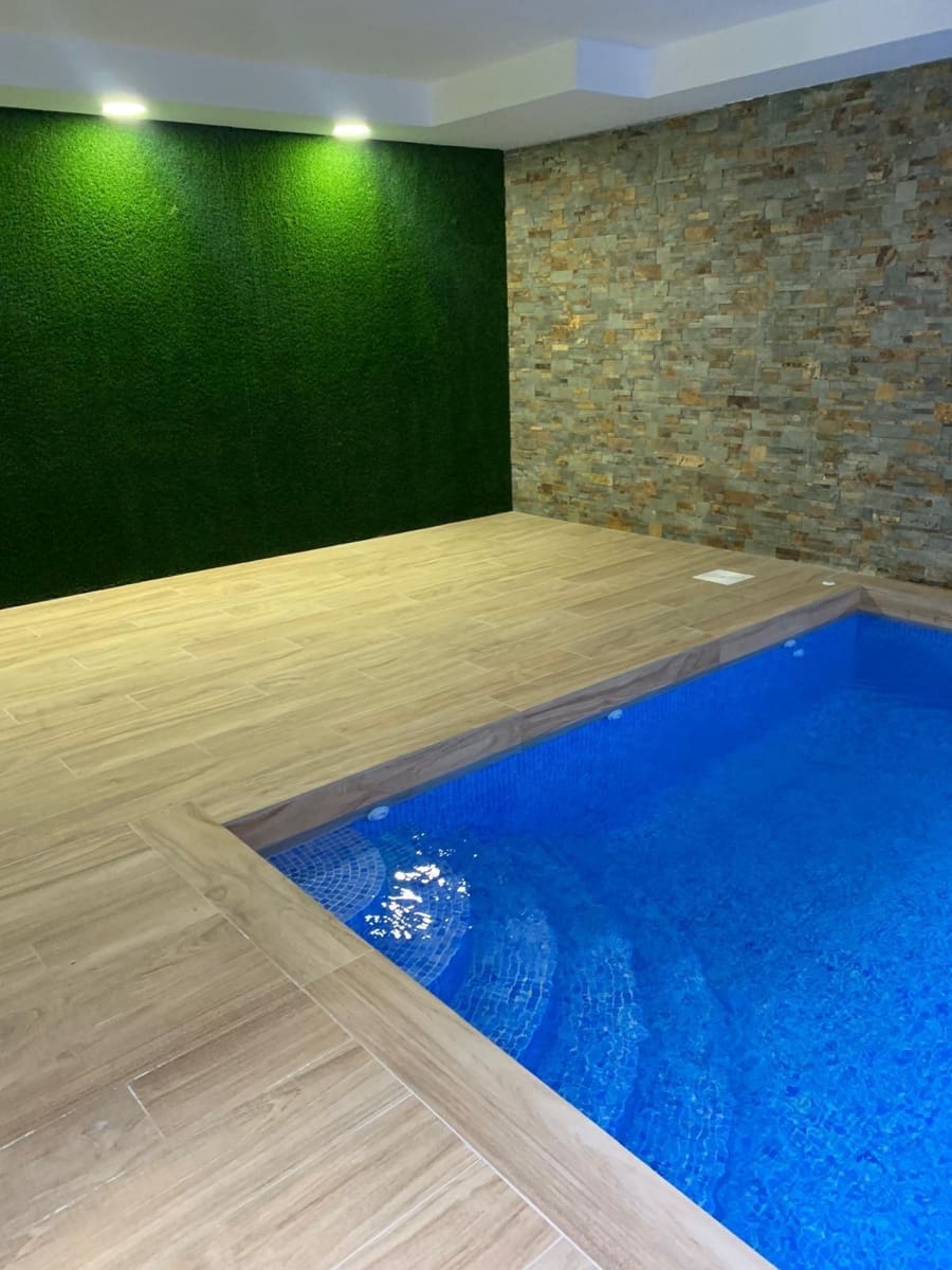 1 bedroom Beach Apartment for sale in Torrevieja with pool - € 192,000 (Ref: 10071690)