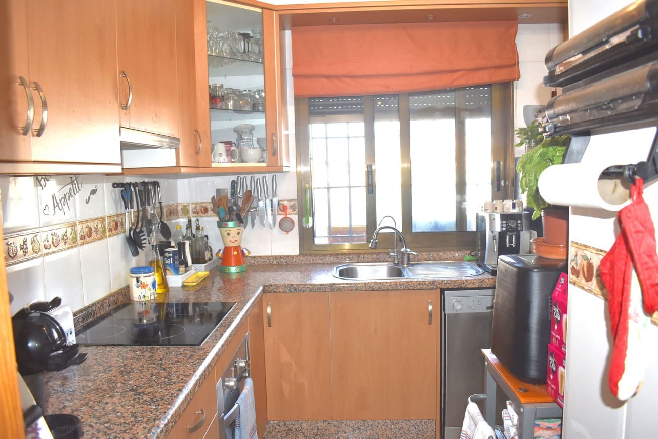 3 soveværelse Villa til salg i El Raso med swimmingpool garage - € 378.000 (Ref: 10077427)