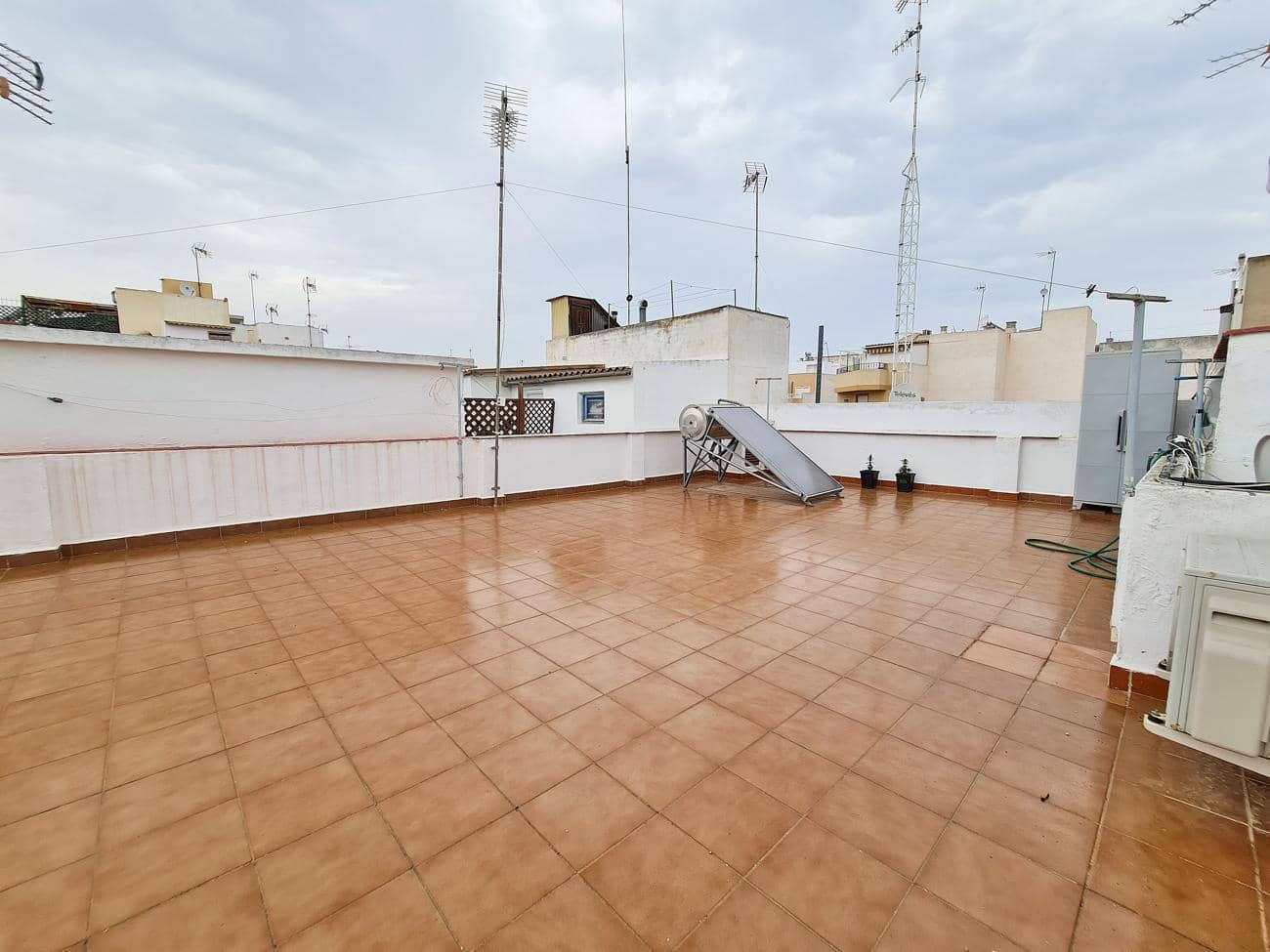 2 quarto Apartamento para venda em Guardamar del Segura - 199 000 € (Ref: 10077428)