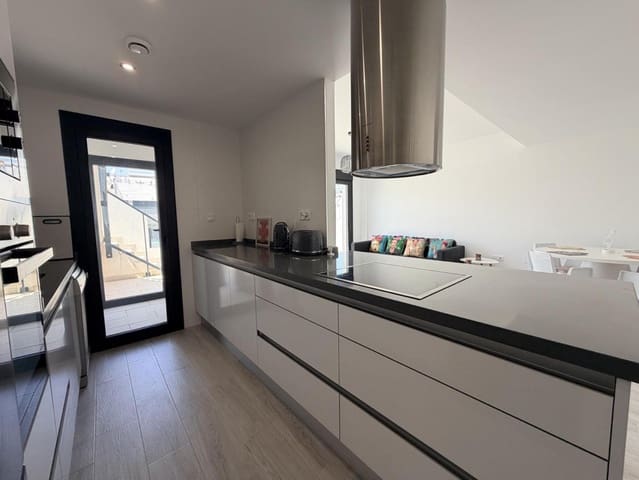 2 makuuhuone Kattohuoneisto myytävänä paikassa Los Dolses, Orihuela mukana uima-altaan - 329 000 € (Ref: 10077433)