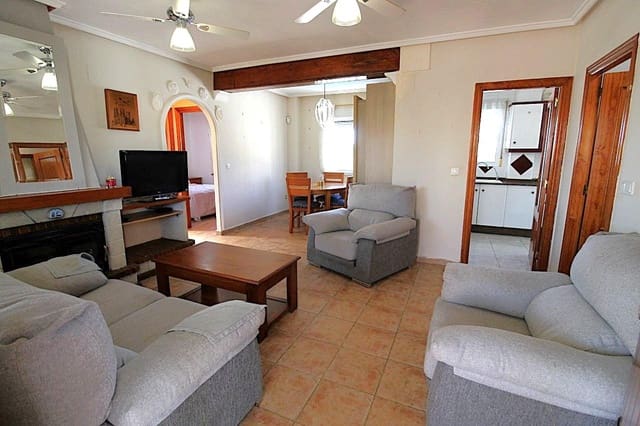 3 Zimmer Villa zu verkaufen in San Miguel de Salinas mit Pool - 299.900 € (Ref: 10077434)