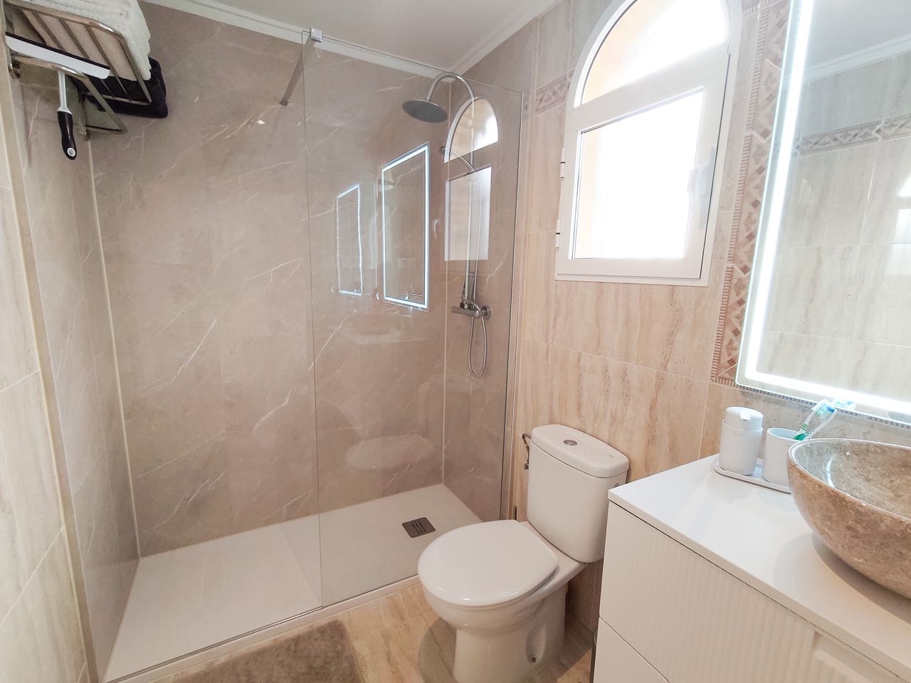2 Zimmer Apartment zu verkaufen in Villamartin - 239.000 € (Ref: 10077439)