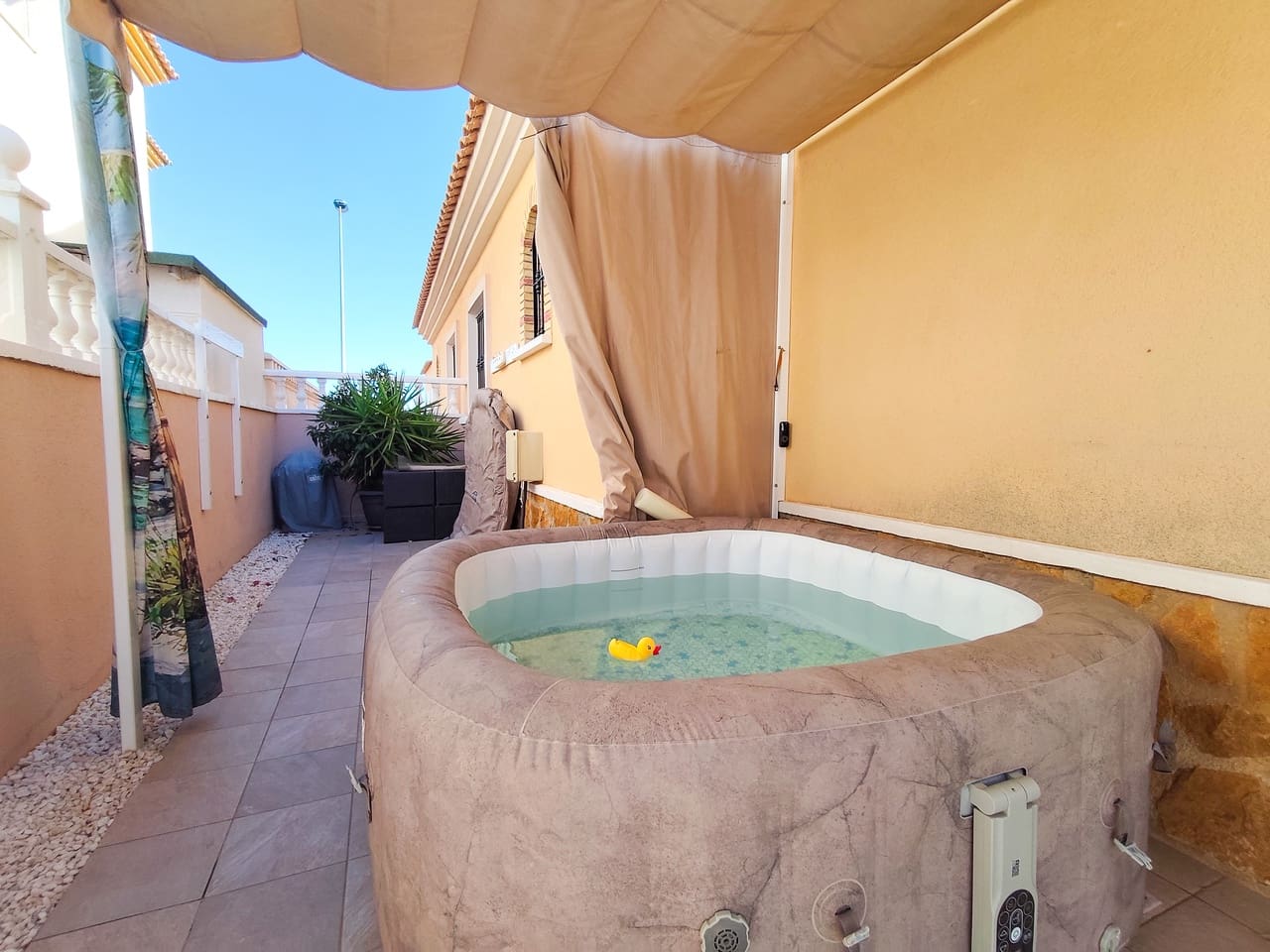 2 Zimmer Apartment zu verkaufen in Villamartin - 239.000 € (Ref: 10077439)