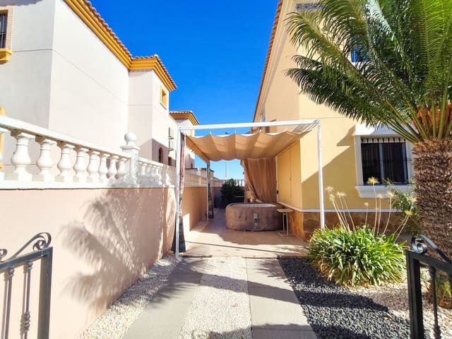 2 Zimmer Apartment zu verkaufen in Villamartin, Orihuela - 239.000 € (Ref: 10077439)