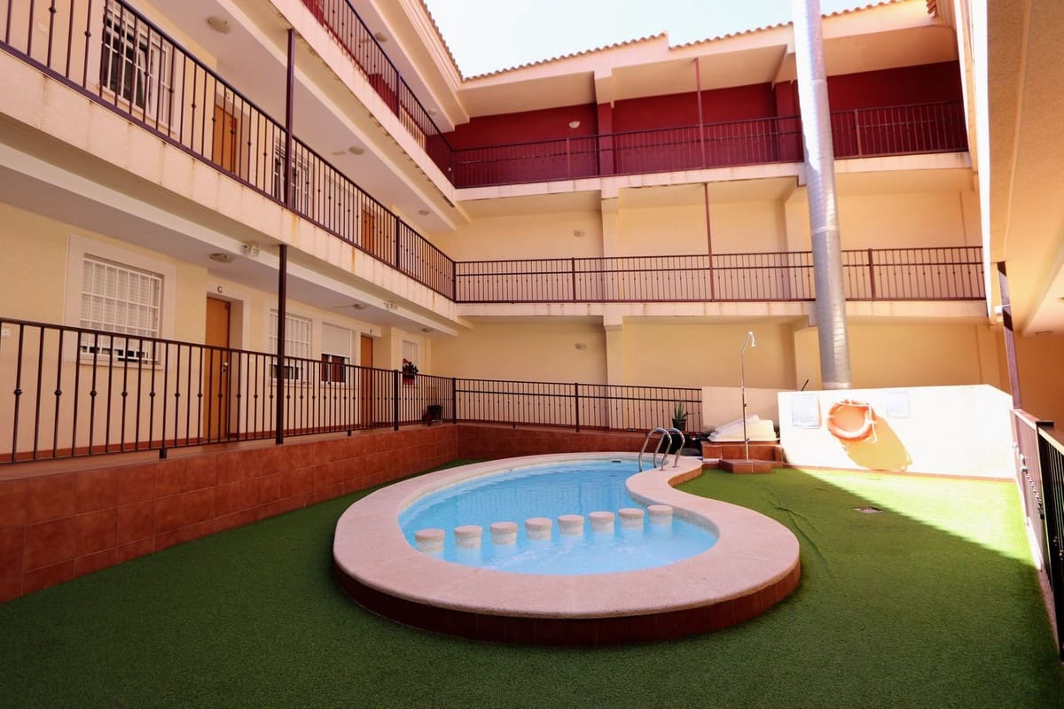 2 slaapkamer Appartement te koop in Sucina met zwembad - € 110.000 (Ref: 10077467)