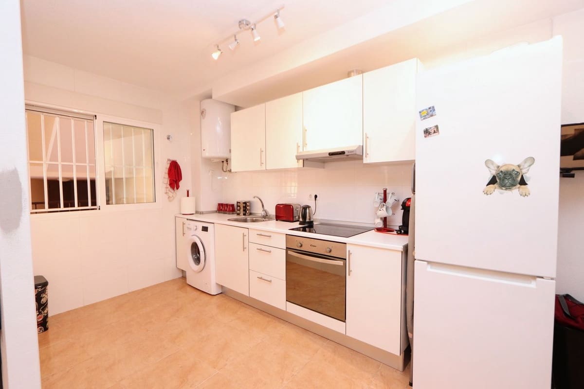 2 slaapkamer Appartement te koop in Sucina met zwembad - € 110.000 (Ref: 10077467)