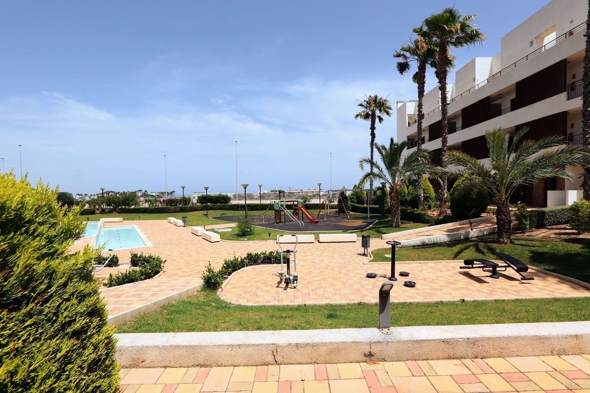 2 sovrum Lägenhet till salu i Orihuela Costa med pool garage - 236 000 € (Ref: 10077471)