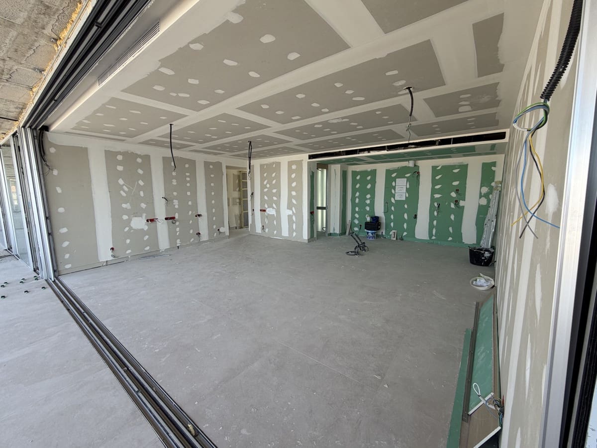 2 soveværelse Lejlighed til salg i Fuengirola med swimmingpool garage - € 885.000 (Ref: 10082274)