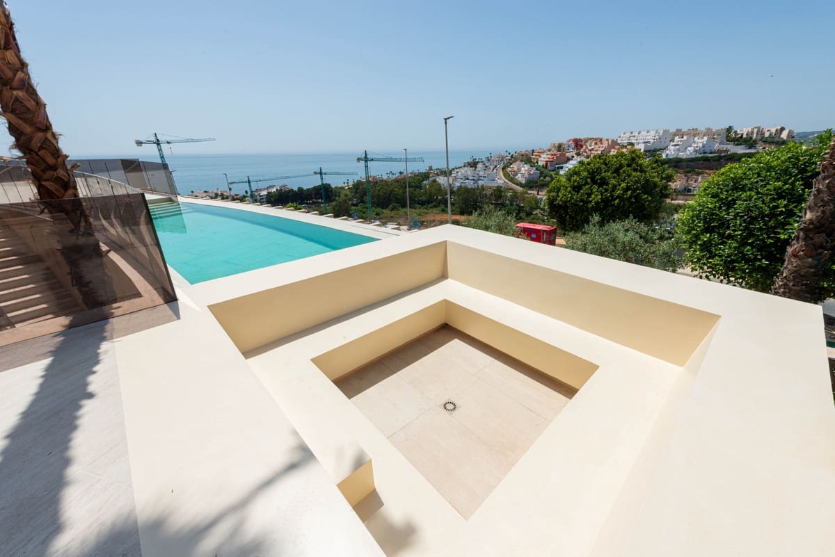 5 slaapkamer Villa te koop in Casares met zwembad garage - € 3.800.000 (Ref: 10082455)