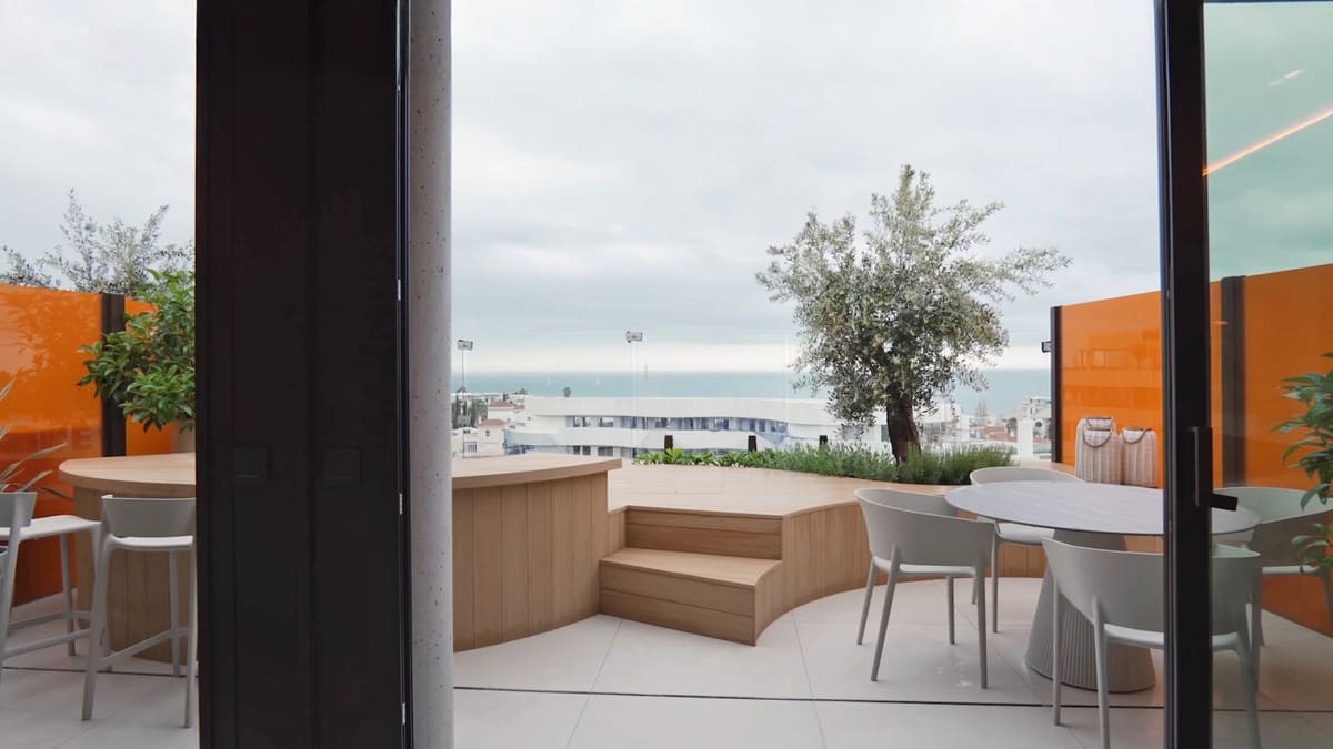 2 soveværelse Lejlighed til salg i Fuengirola med swimmingpool - € 790.000 (Ref: 10082590)
