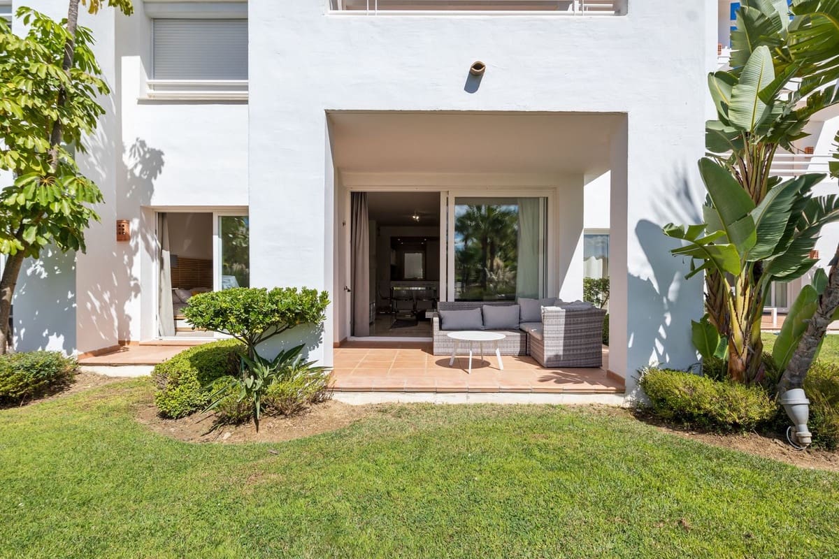 2 soverom Leilighet til salgs i Casares med svømmebasseng garasje - € 390 000 (Ref: 10082655)