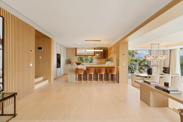 5 Zimmer Villa zu verkaufen in Los Naranjos, Marbella mit Pool - 5.150.000 € (Ref: 10082657)
