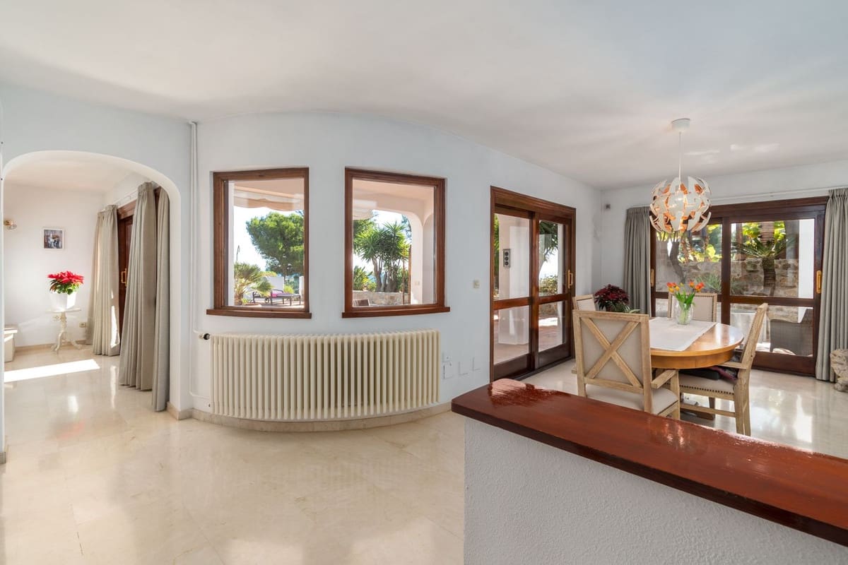 5 sypialnia Willa na sprzedaż w Mijas z basenem garażem - 1 499 000 € (Ref: 10082673)