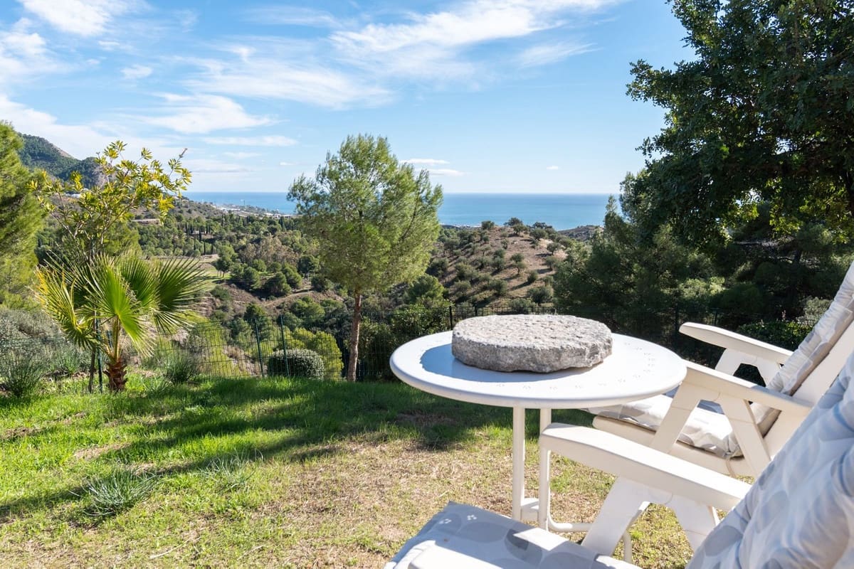 5 sypialnia Willa na sprzedaż w Mijas z basenem garażem - 1 499 000 € (Ref: 10082673)