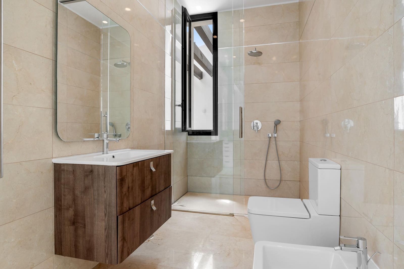 5 soverom Villa til salgs i Benahavis med svømmebasseng - € 3 950 000 (Ref: 10082676)