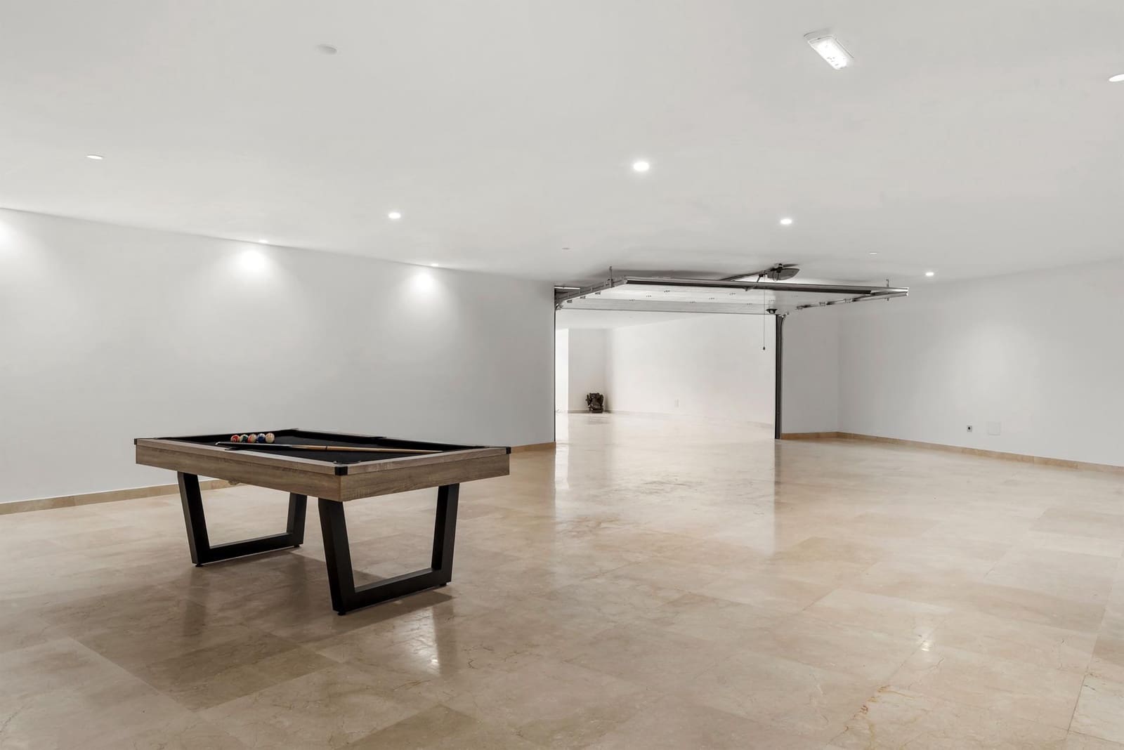 5 soverom Villa til salgs i Benahavis med svømmebasseng - € 3 950 000 (Ref: 10082676)