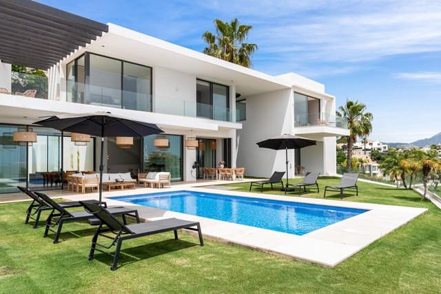 Chalet de 5 habitaciones en El Paraíso, Benahavís en venta con piscina - 3.950.000 € (Ref: 10082676)