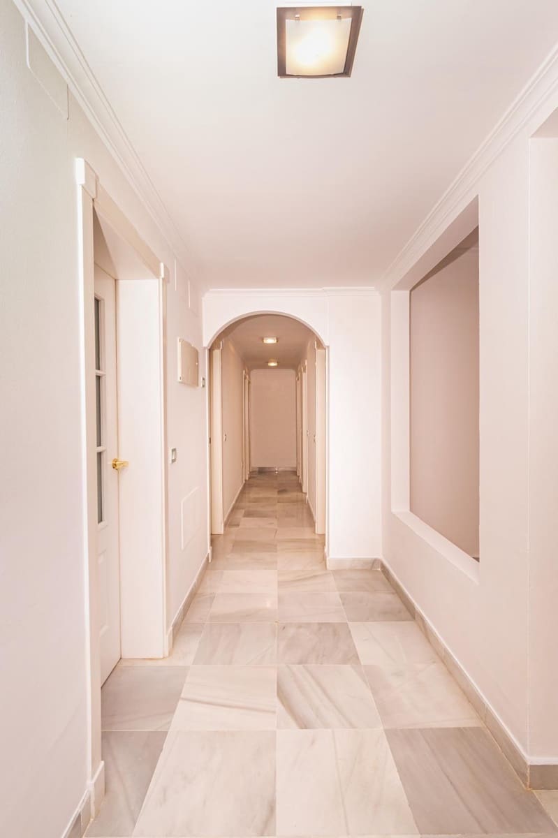 4 Zimmer Apartment zu verkaufen in Atalaya-Isdabe mit Pool - 850.000 € (Ref: 10082680)