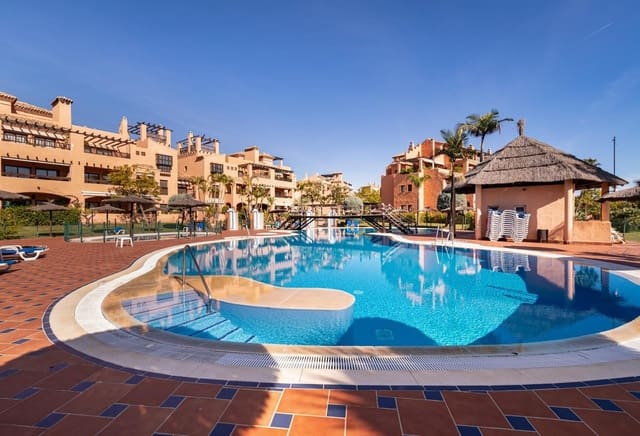 4 Zimmer Apartment zu verkaufen in Atalaya-Isdabe, Estepona mit Pool - 850.000 € (Ref: 10082680)
