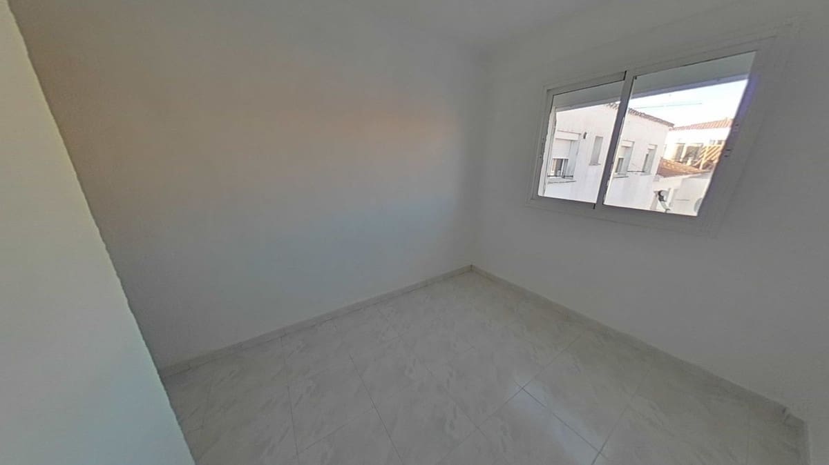 3 Zimmer Apartment zu verkaufen in Estepona - 204.000 € (Ref: 10082696)