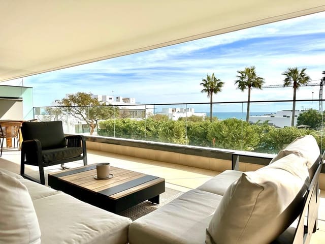 4 sypialnia Apartament na sprzedaż w Zona Calvario, Estepona - 895 000 € (Ref: 10082729)