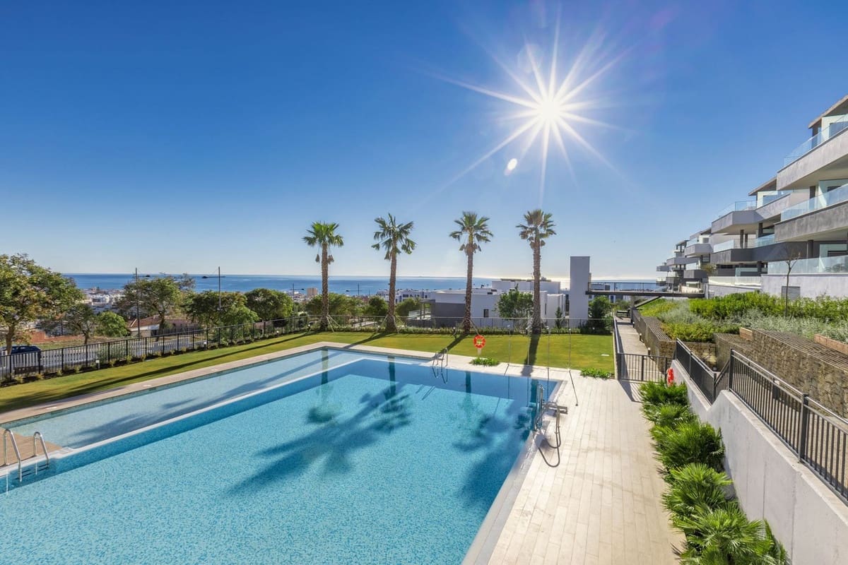 4 sypialnia Apartament na sprzedaż w Estepona - 895 000 € (Ref: 10082729)