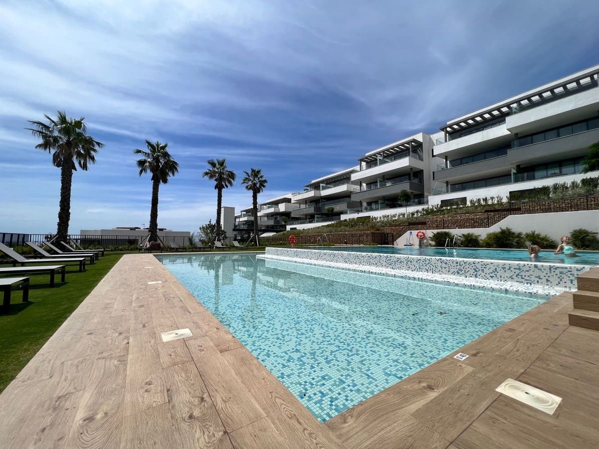 4 sypialnia Apartament na sprzedaż w Estepona - 895 000 € (Ref: 10082729)