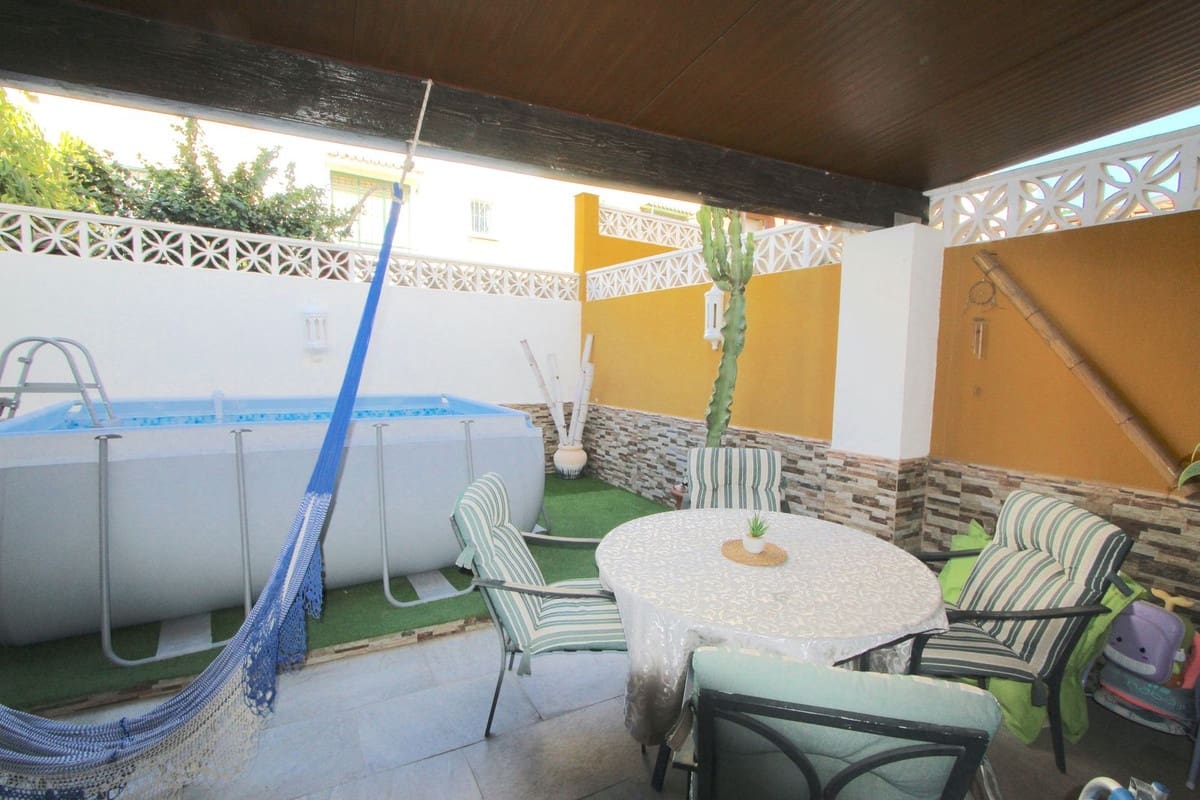 5 chambre Maison de Ville à vendre à Marbella avec piscine garage - 560 000 € (Ref: 10082736)