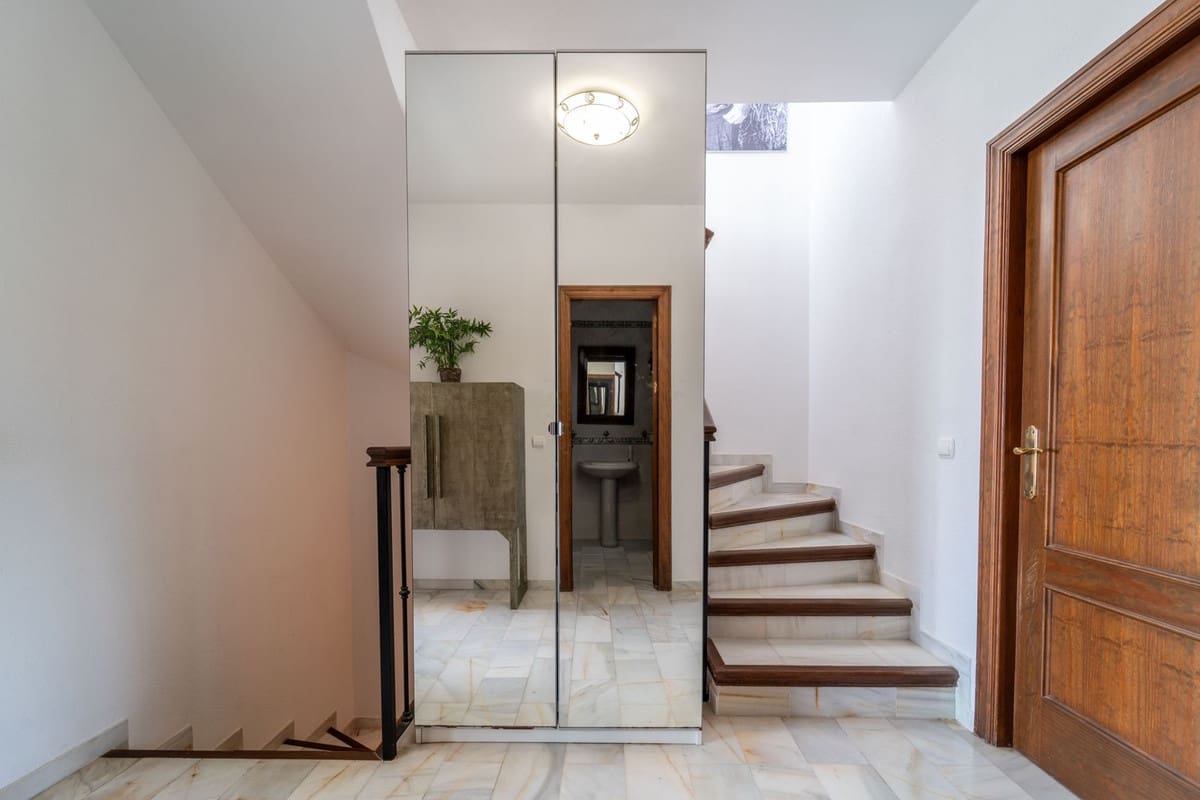 3 soverom Hus til salgs i Marbella med svømmebasseng garasje - € 875 000 (Ref: 10082738)
