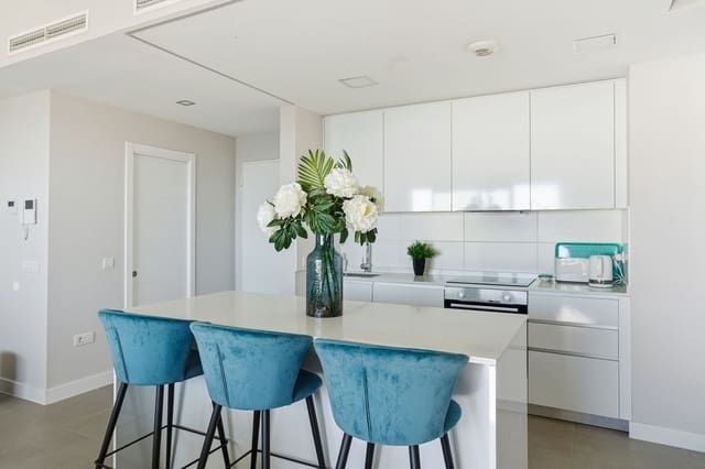 3 soveværelse Lejlighed til salg i Benalmádena pueblo, Benalmádena - € 639.995 (Ref: 10082739)