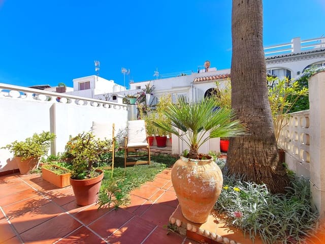 2 Zimmer Haus zu verkaufen in Manilva Pueblo, Manilva mit Pool Garage - 256.000 € (Ref: 10082764)
