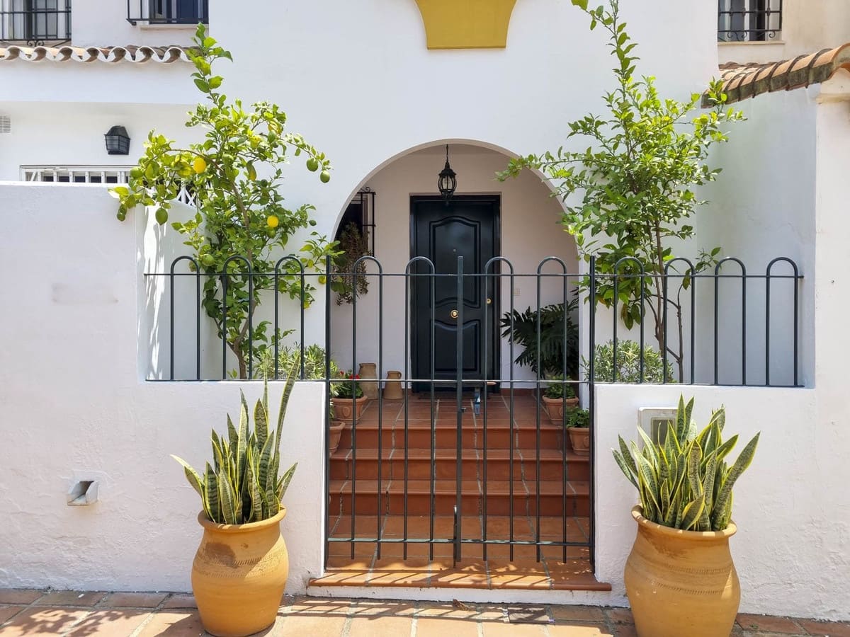3 soveværelse Byhus til salg i Bahia de Casares - € 390.000 (Ref: 10082767)