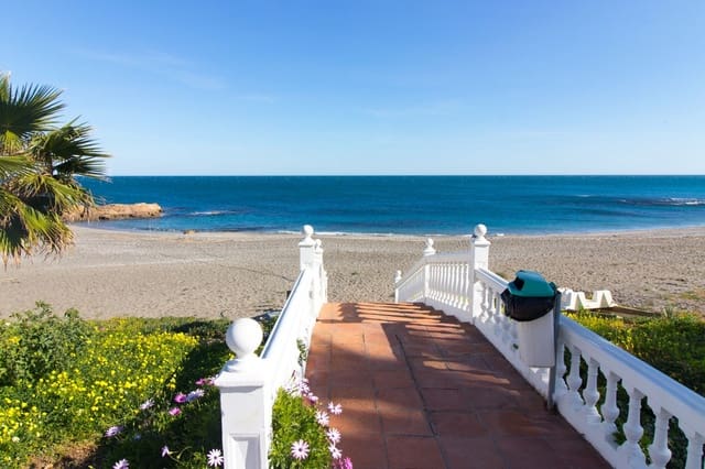 1 camera da letto Casa in vendita in Punta de la Chullera, Manilva con garage - 220.000 € (Rif: 10082785)
