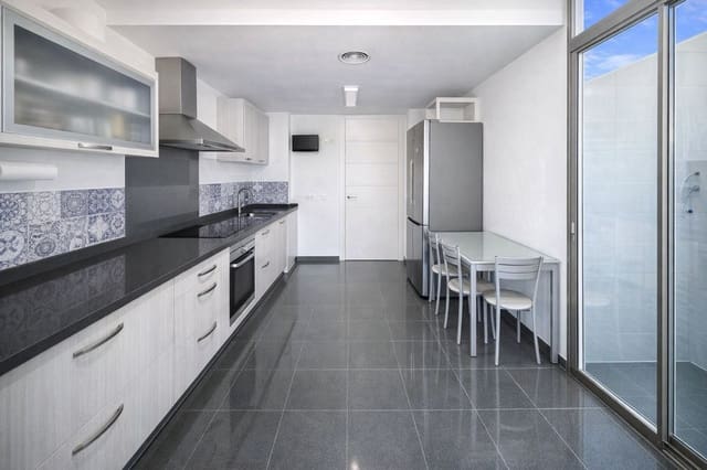 3 quarto Apartamento para venda em Punta de la Chullera, Manilva - 345 000 € (Ref: 10082786)