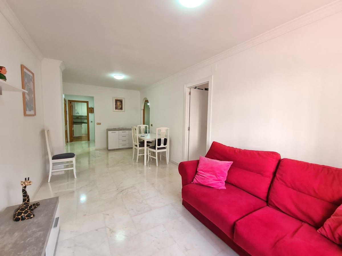 2 bedroom Apartment for sale in Estepona - € 325,000 (Ref: 10082791)