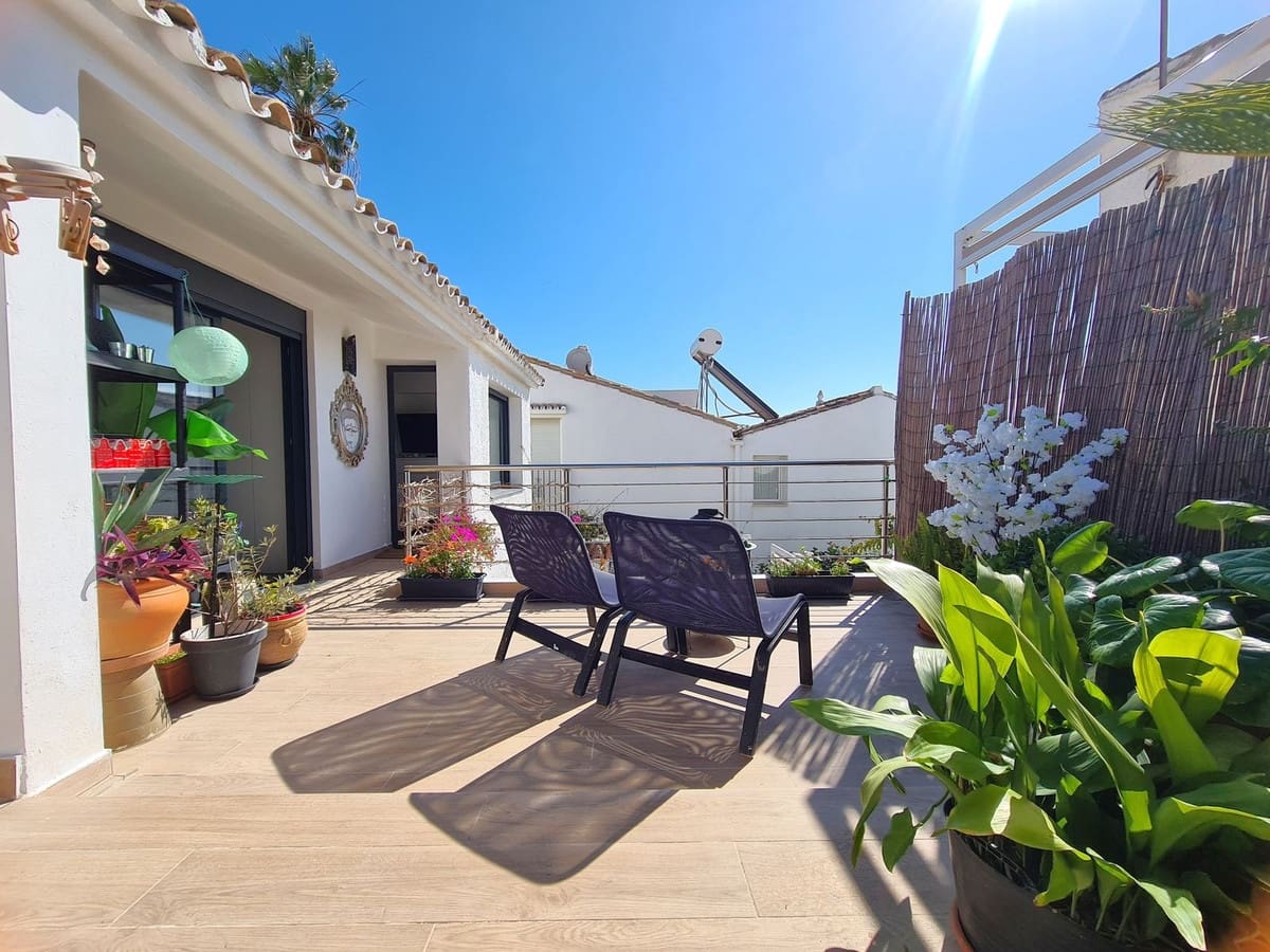 3 soveværelse Byhus til salg i Estepona - € 849.000 (Ref: 10082826)