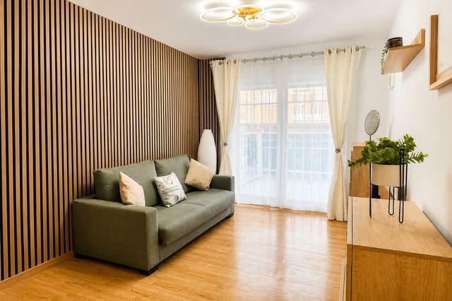3 soveværelse Byhus til salg i San Luis de Sabinillas, Manilva med swimmingpool - € 325.000 (Ref: 10082853)
