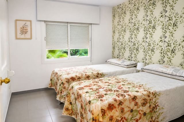 3 soveværelse Byhus til salg i San Luis de Sabinillas, Manilva med swimmingpool - € 325.000 (Ref: 10082853)