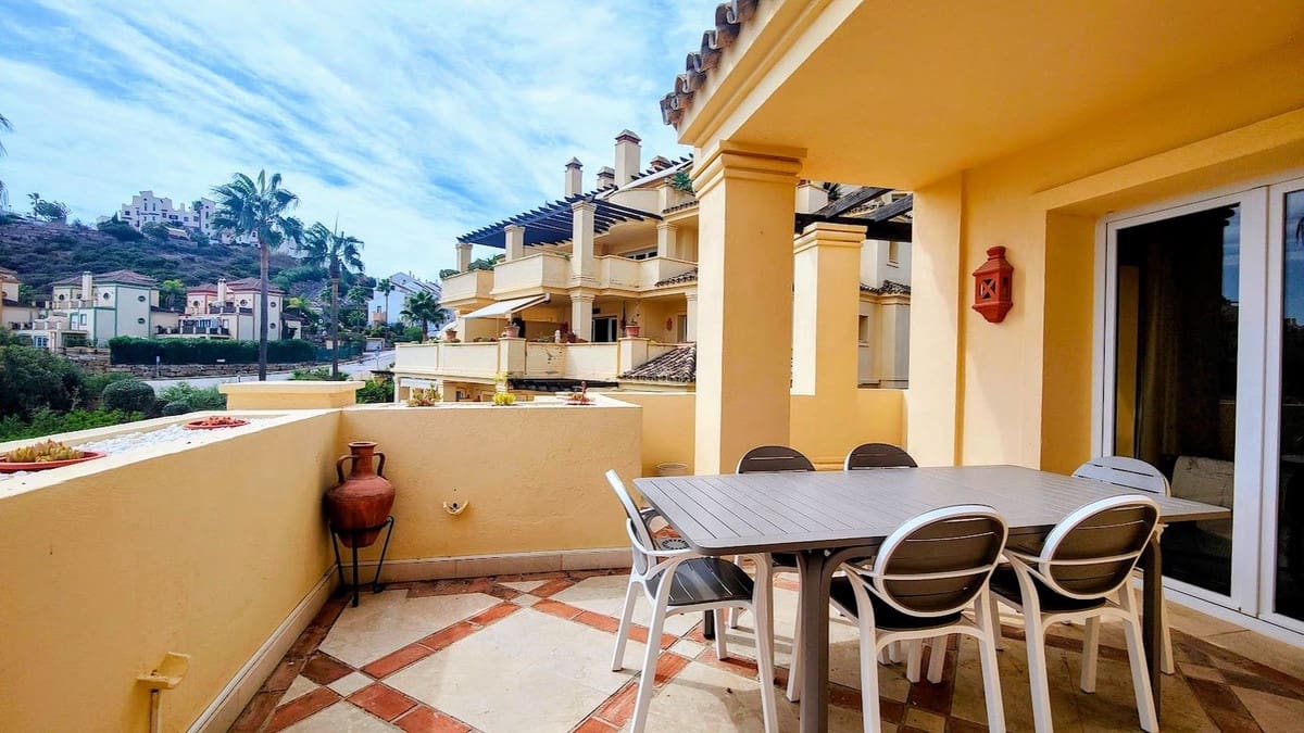 Apartamento de 3 habitaciones en Bahia de Casares en venta con piscina garaje - 450.000 € (Ref: 10082854)