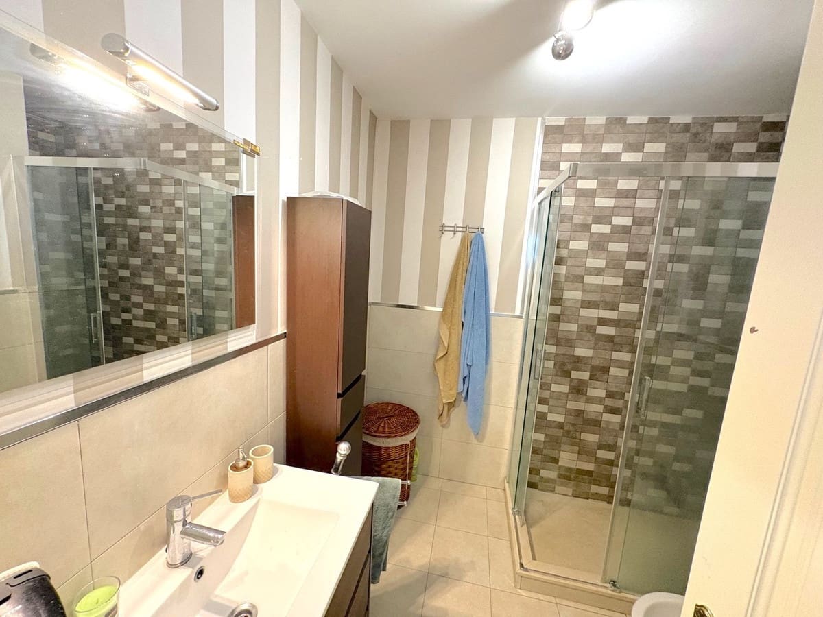 3 chambre Maison de Ville à vendre à Estepona - 698 000 € (Ref: 10082868)