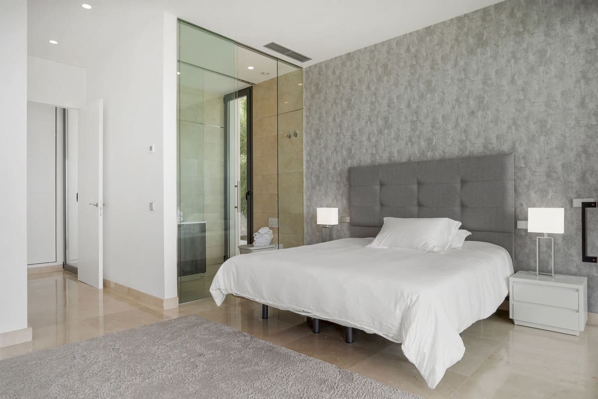 Chalet de 5 habitaciones en Benahavís en venta con piscina garaje - 3.950.000 € (Ref: 10082886)