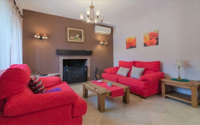 4 bedroom Finca/Country House for sale in Zona Calvario, Estepona with pool - € 795,000 (Ref: 10082904)